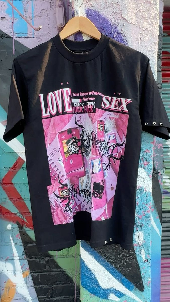 sex n love tee